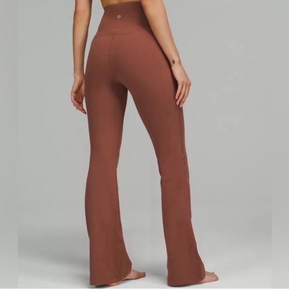 Lululemon Groove Pant High Rise Flare Nulu size 6
Ancient Copper - Picture 4 of 8